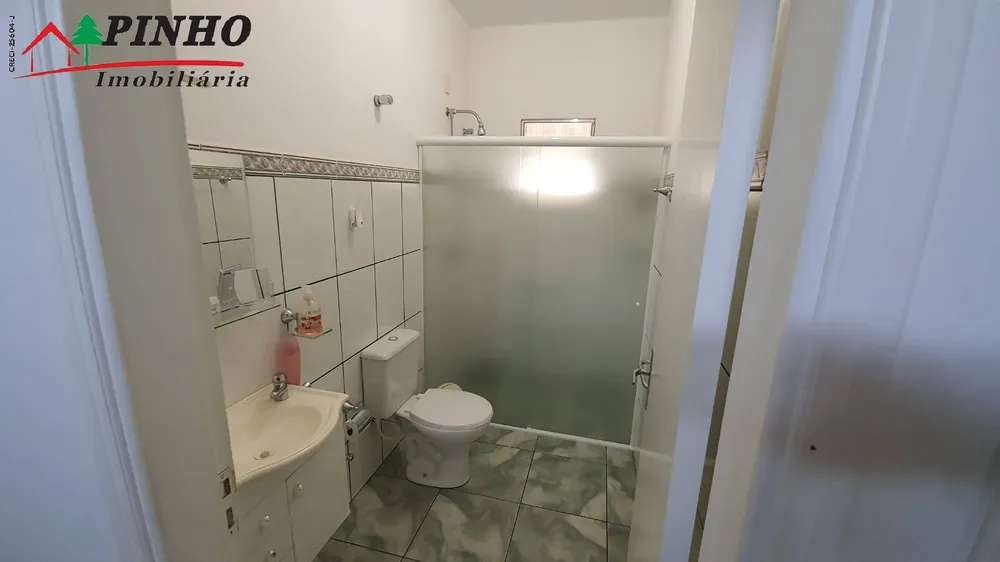 Casa, 3 quartos, 218 m² - Foto 1