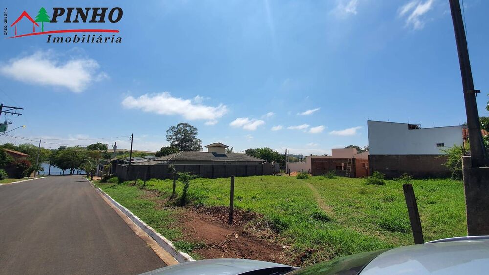 Casa, 3 quartos, 218 m² - Foto 1