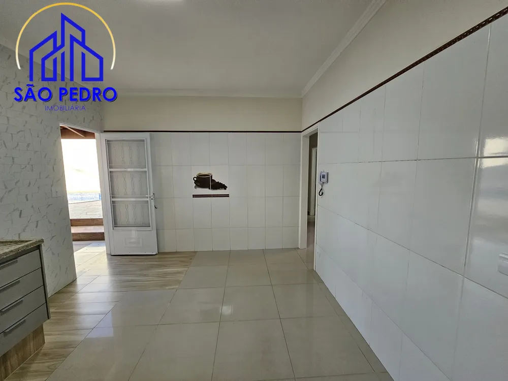 Casa, 3 quartos, 200 m² - Foto 6