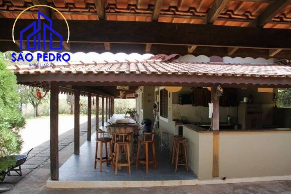 Chácara à venda com 6 quartos, 395m² - Foto 3