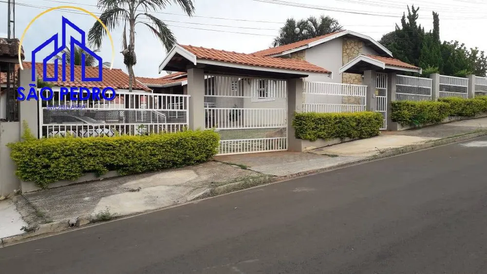 Casa, 3 quartos, 290 m² - Foto 1