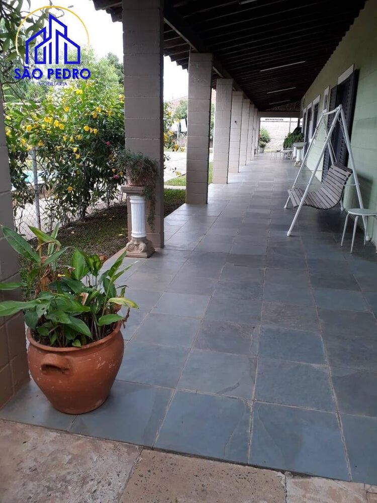 Casa à venda com 3 quartos, 327m² - Foto 5