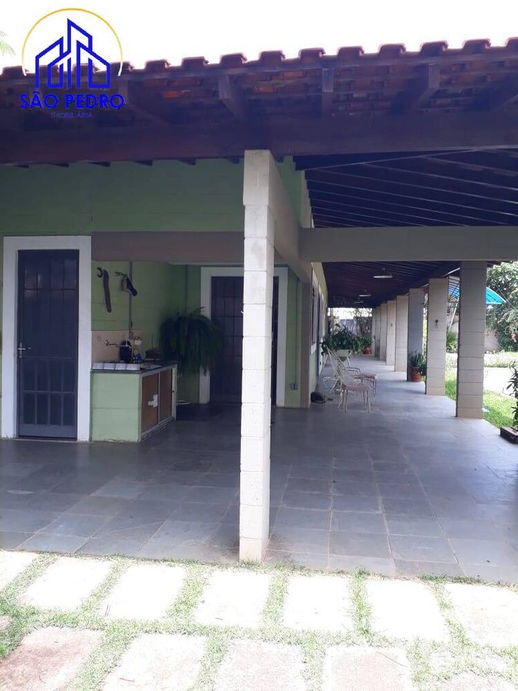 Casa à venda com 3 quartos, 327m² - Foto 7