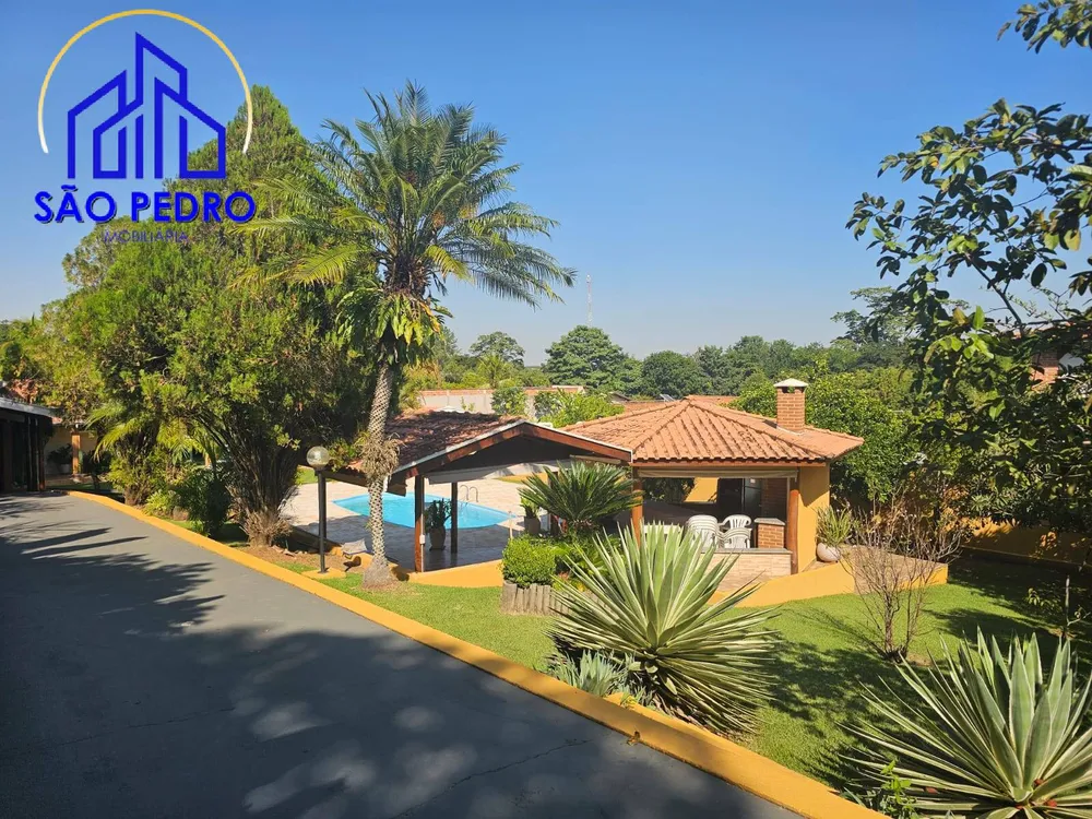 Casa, 3 quartos, 245 m² - Foto 1