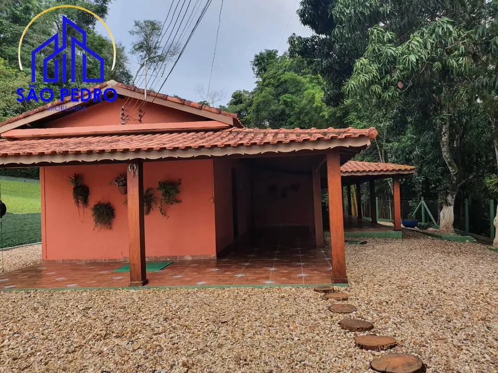 Casa à venda com 3 quartos, 350m² - Foto 1