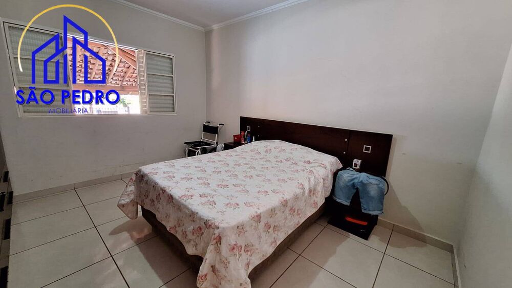 Casa à venda com 2 quartos, 93m² - Foto 4
