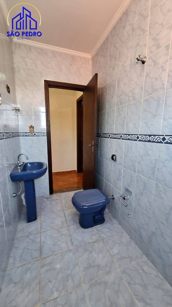 Casa, 6 quartos, 220 m² - Foto 2