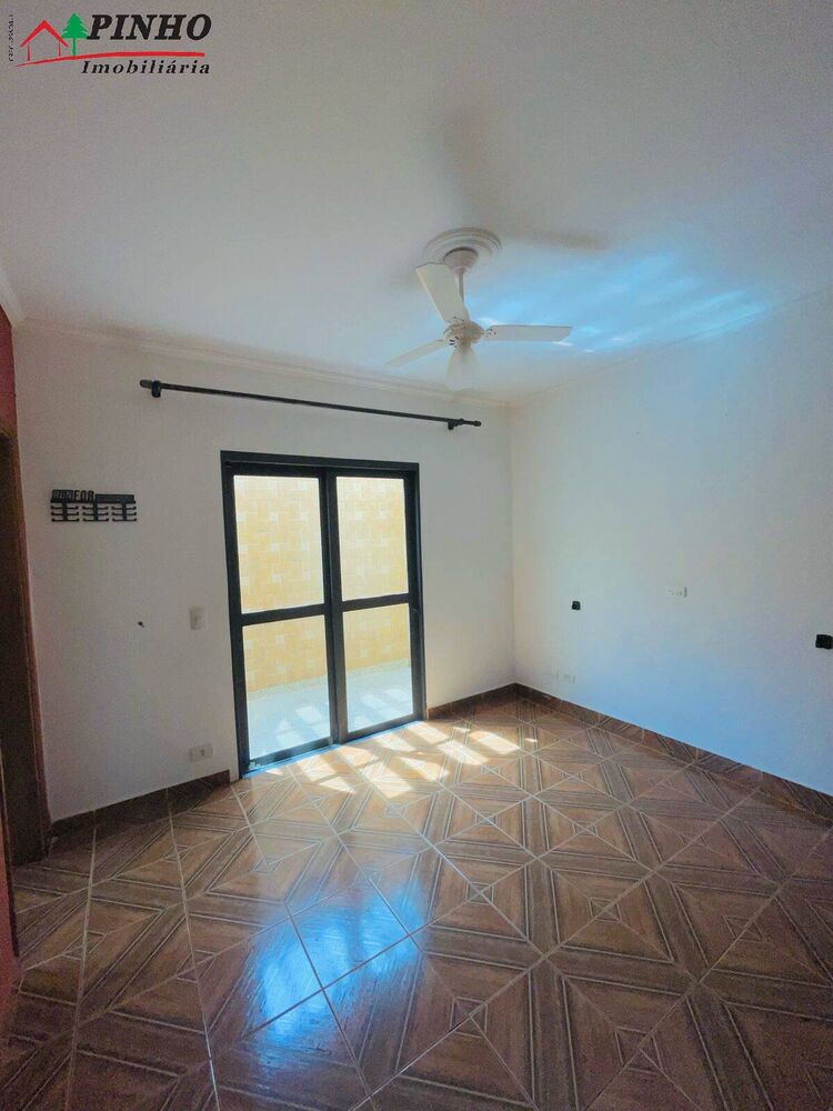 Casa, 3 quartos, 178 m² - Foto 3