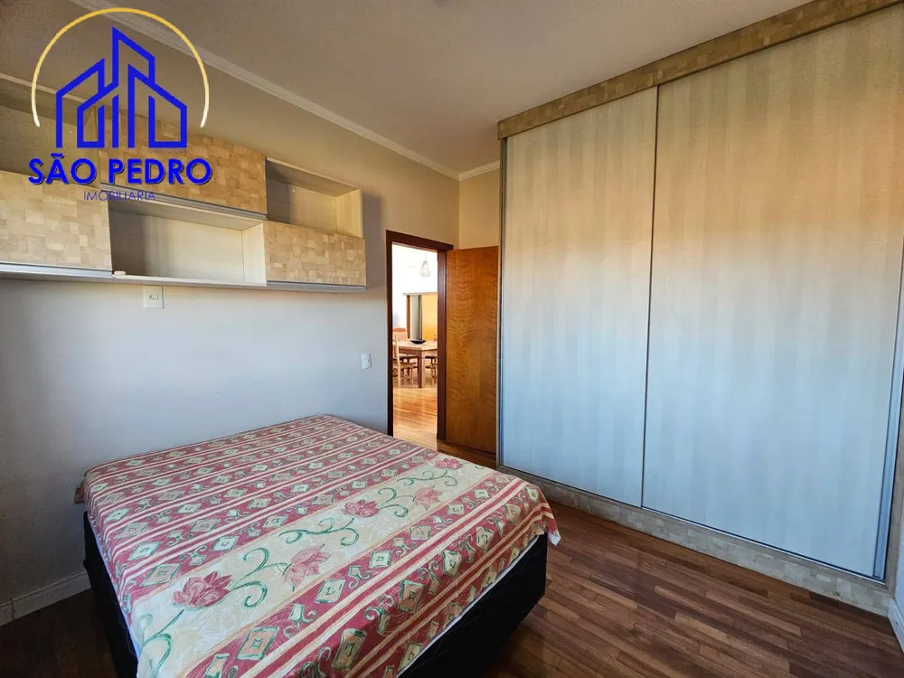Casa, 4 quartos, 272 m² - Foto 8