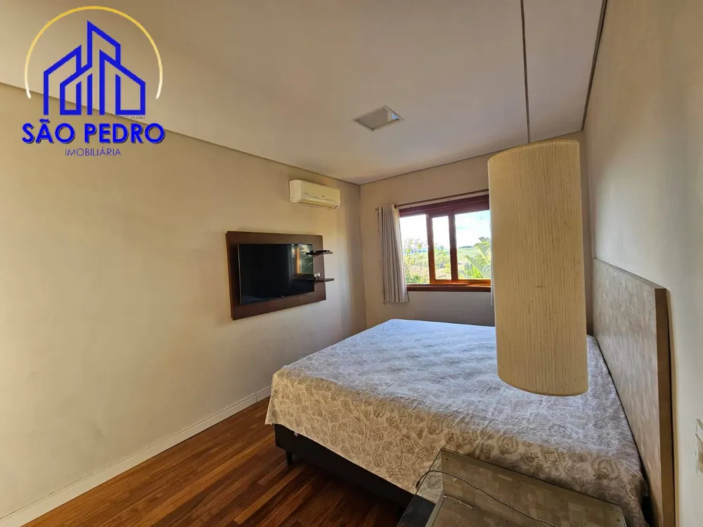 Casa, 4 quartos, 272 m² - Foto 10
