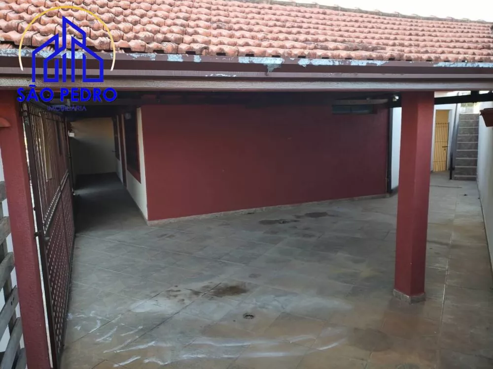 Casa à venda com 2 quartos, 156m² - Foto 4