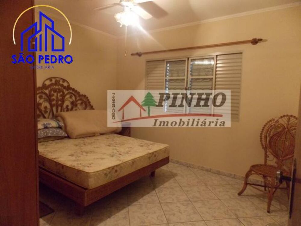 Casa, 4 quartos, 158 m² - Foto 2