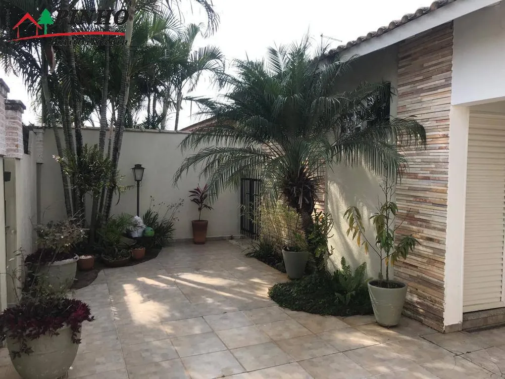 Casa, 3 quartos, 200 m² - Foto 2