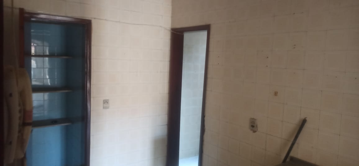 Apartamento para alugar com 3 quartos, 110m² - Foto 13