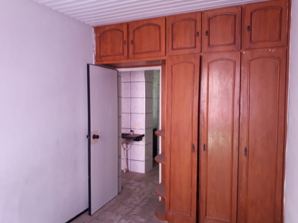 Apartamento para alugar com 2 quartos, 76m² - Foto 3