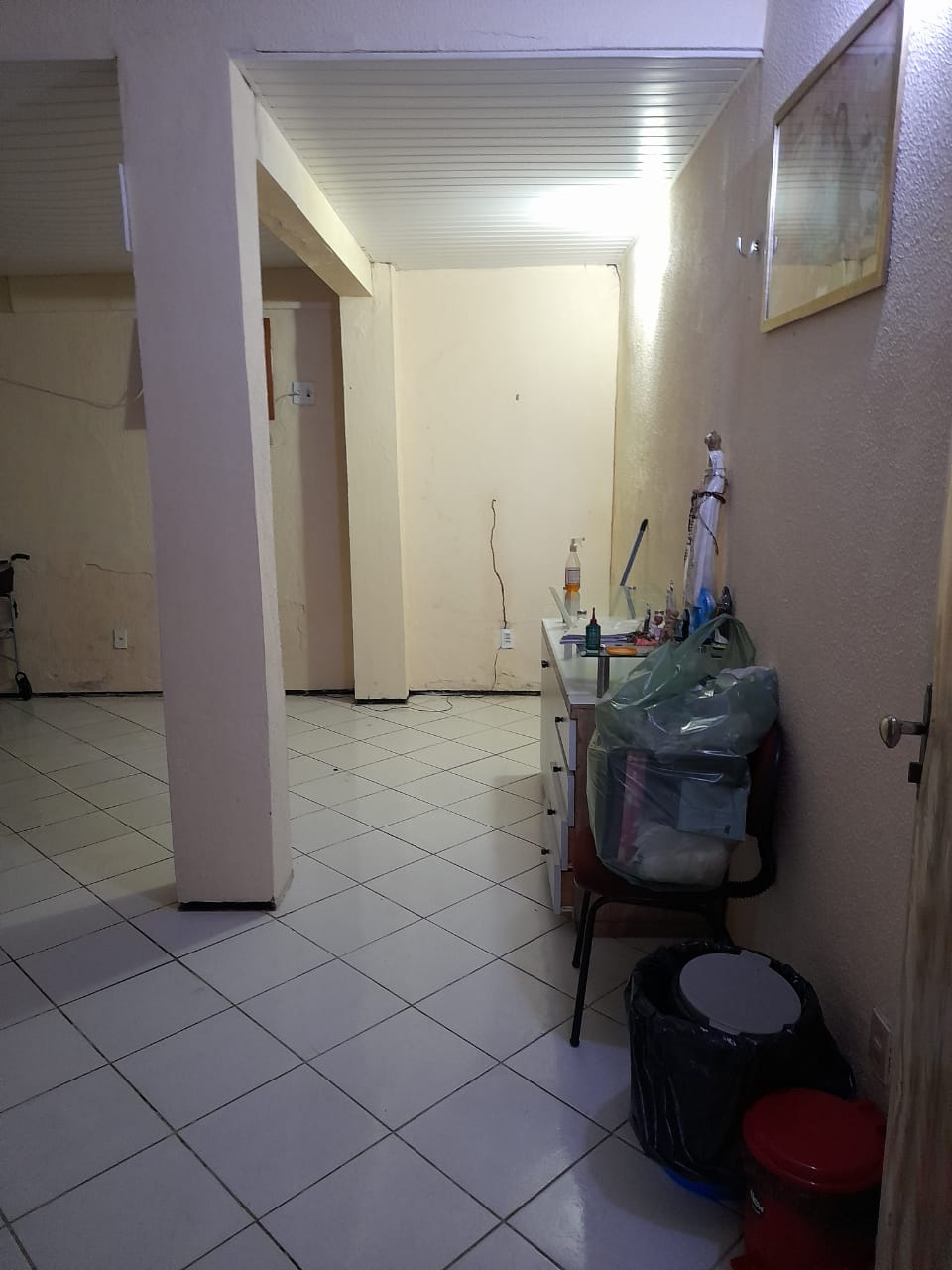 Casa para alugar com 4 quartos, 260m² - Foto 24