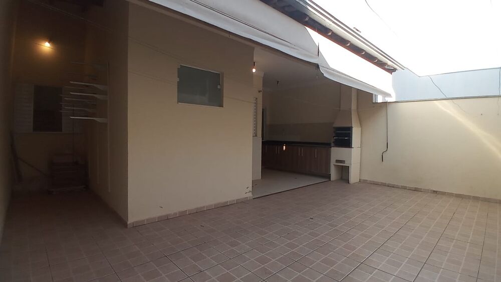 Casa de Condomínio à venda com 3 quartos, 100m² - Foto 1