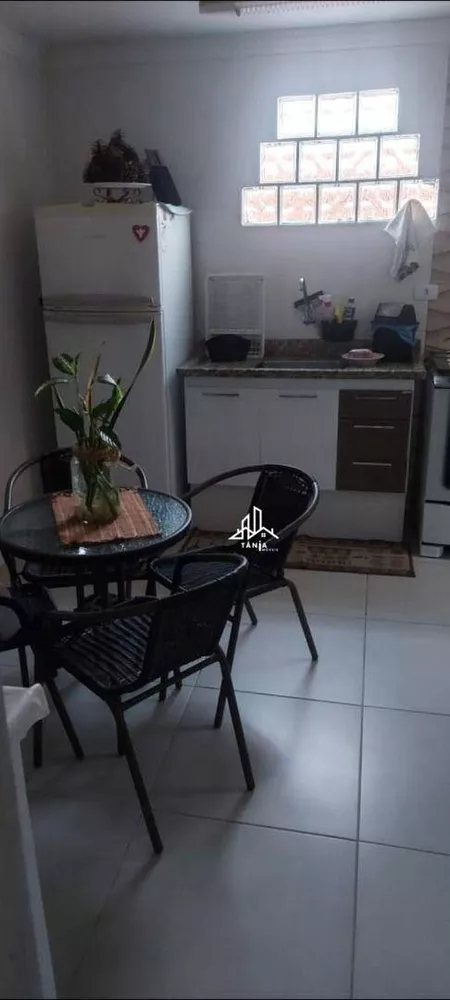 Casa, 2 quartos, 82 m² - Foto 1
