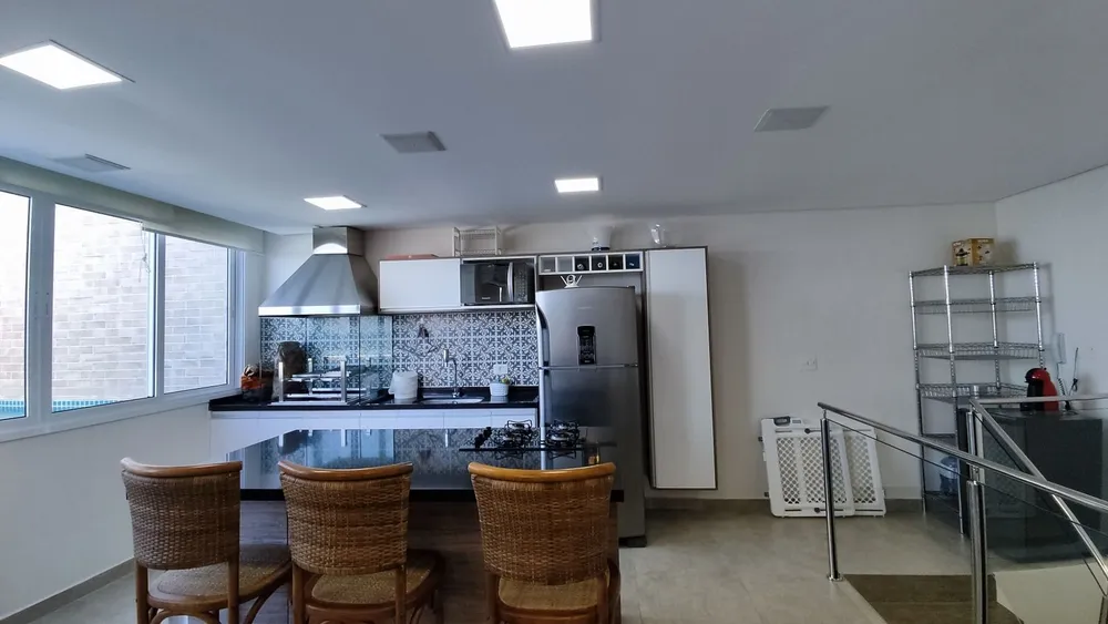 Cobertura, 3 quartos, 174 m² - Foto 2