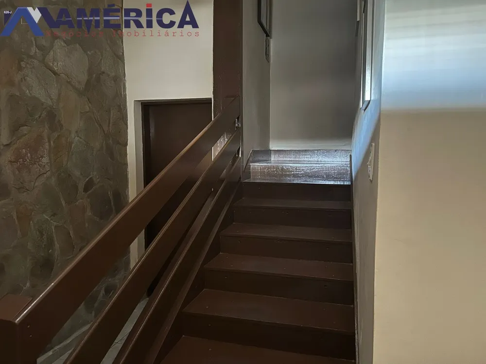 Casa, 4 quartos, 600 m² - Foto 2