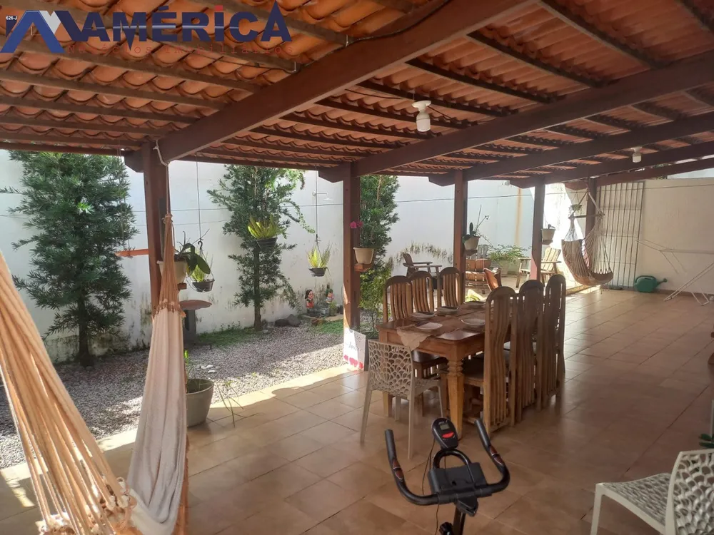 Casa, 4 quartos, 360 m² - Foto 3