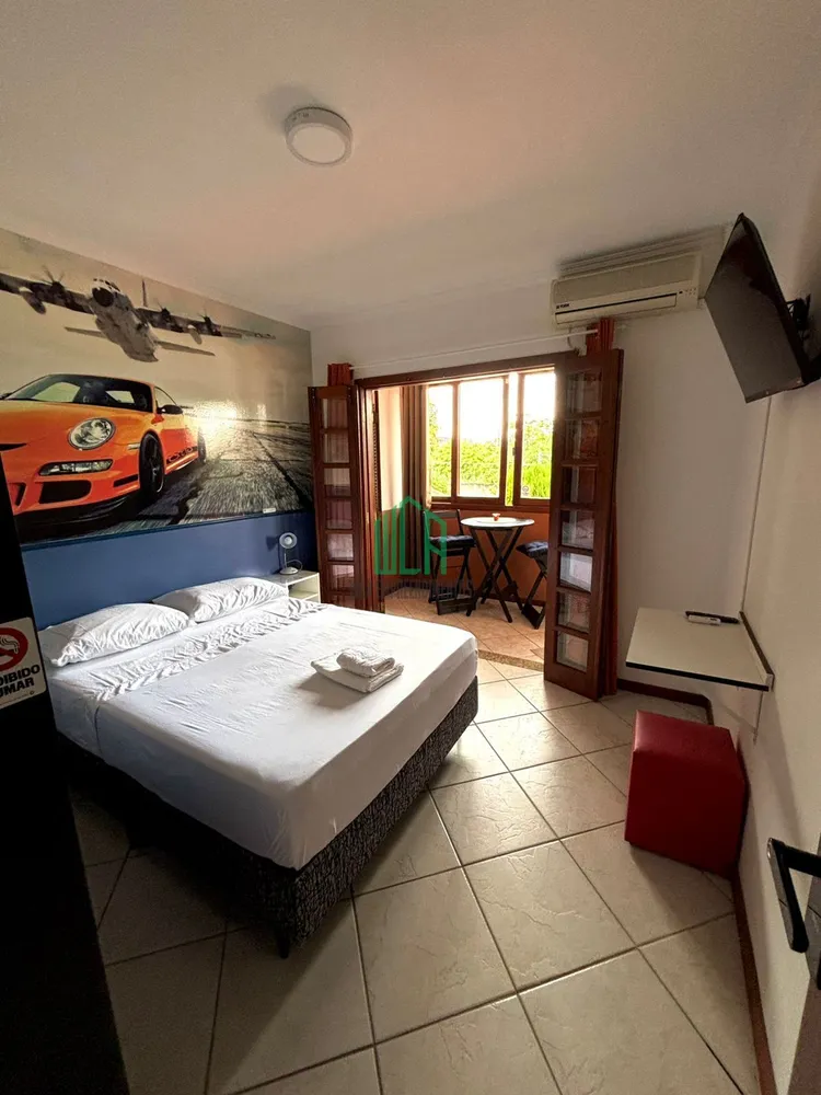 Casa, 6 quartos, 300 m² - Foto 9