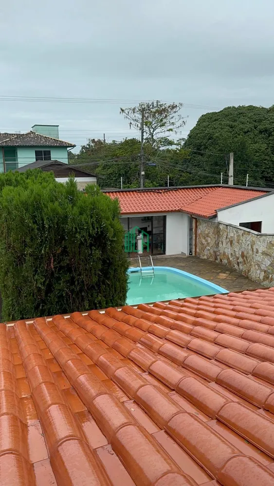 Casa, 6 quartos, 300 m² - Foto 1