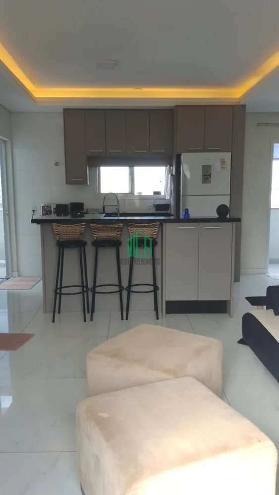 Cobertura, 3 quartos, 200 m² - Foto 2