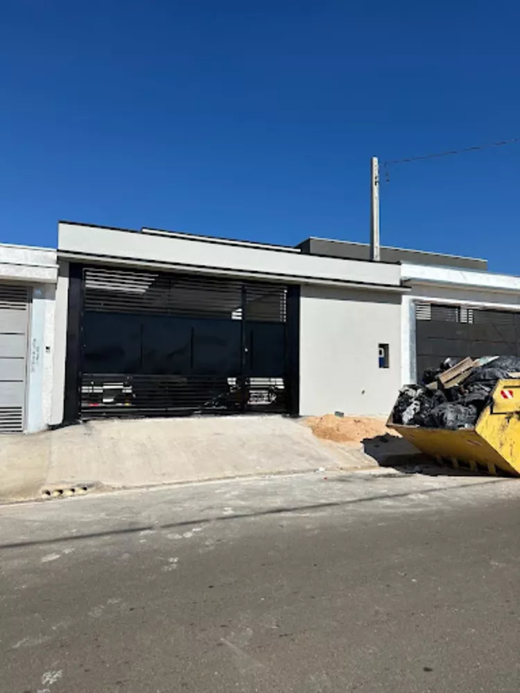 Casa, 3 quartos, 105 m² - Foto 1