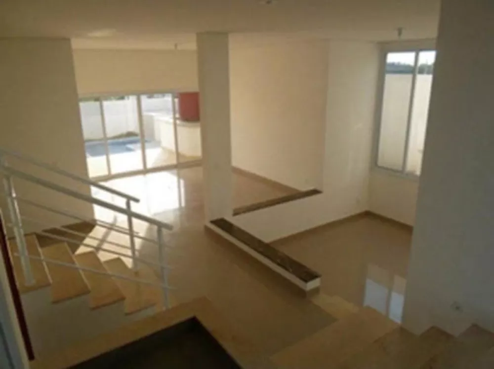 Sobrado, 3 quartos, 302 m² - Foto 3