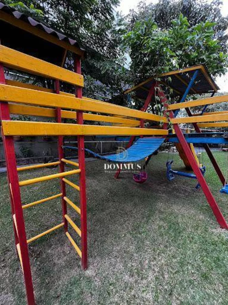 Sobrado, 3 quartos, 210 m² - Foto 4
