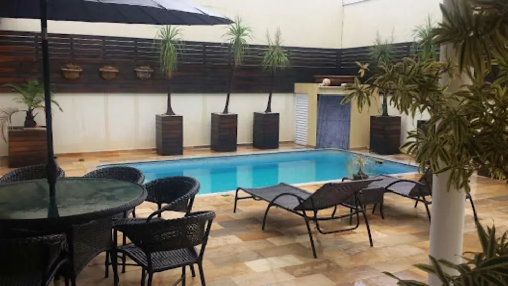 Sobrado, 3 quartos, 296 m² - Foto 2