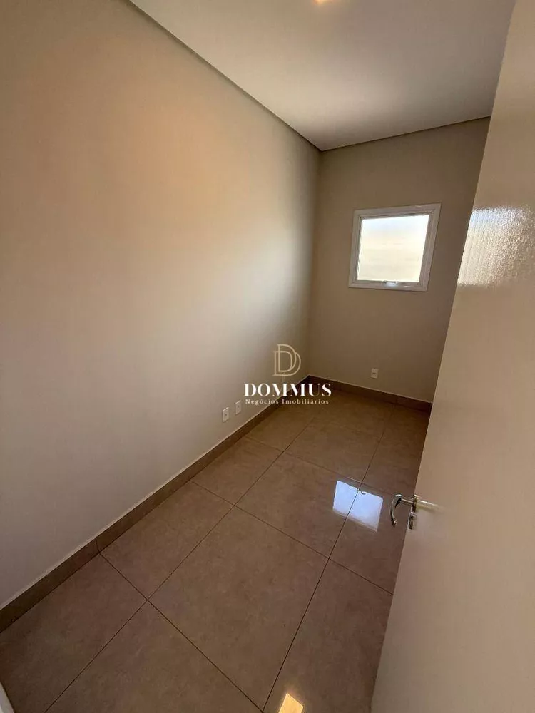 Sobrado, 3 quartos, 284 m² - Foto 1