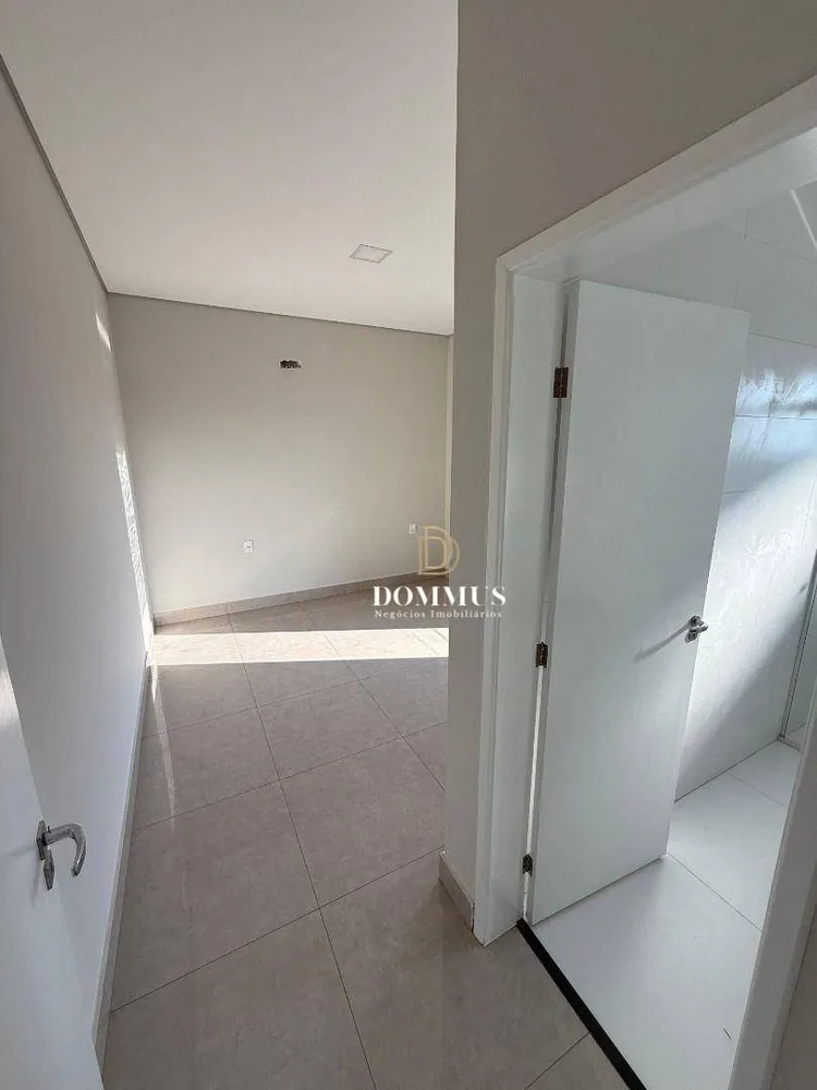 Sobrado, 3 quartos, 284 m² - Foto 8