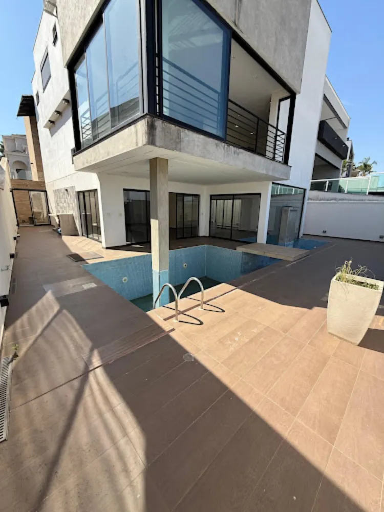 Sobrado, 5 quartos, 434 m² - Foto 1