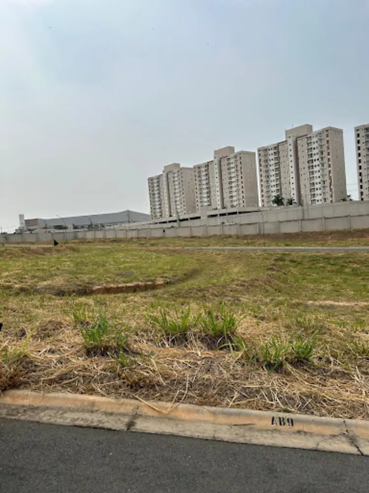 Loteamento e Condomínio, 304 m² - Foto 1