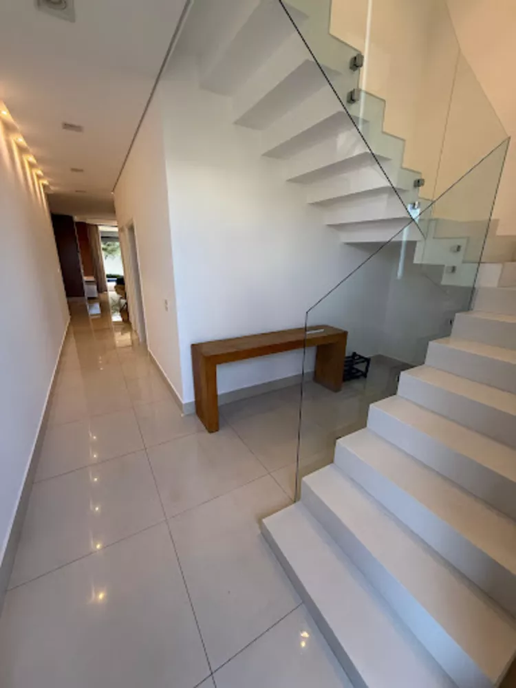 Sobrado, 4 quartos, 320 m² - Foto 2