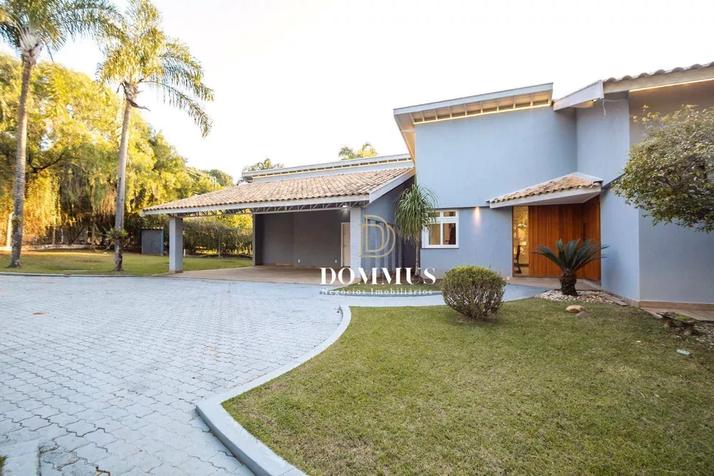 Chácara, 4 quartos, 2500 m² - Foto 1