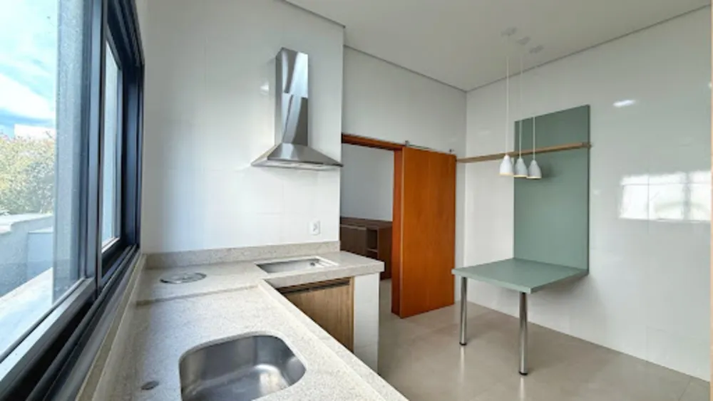 Sobrado, 3 quartos, 346 m² - Foto 4