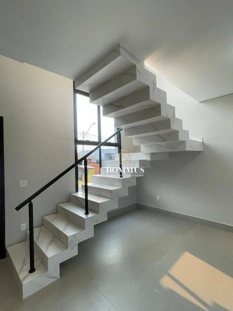 Sobrado, 3 quartos, 258 m² - Foto 3