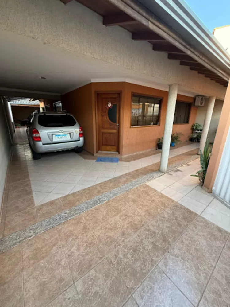 Casa, 3 quartos, 220 m² - Foto 2
