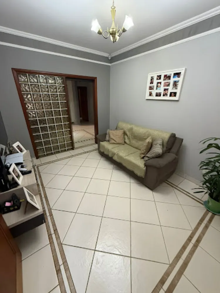 Casa, 3 quartos, 220 m² - Foto 8