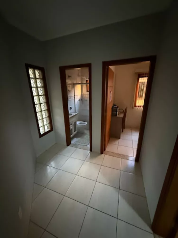 Casa, 3 quartos, 220 m² - Foto 1