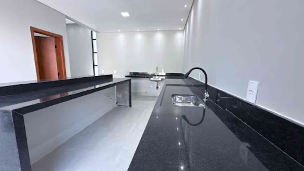 Casa, 3 quartos, 190 m² - Foto 3