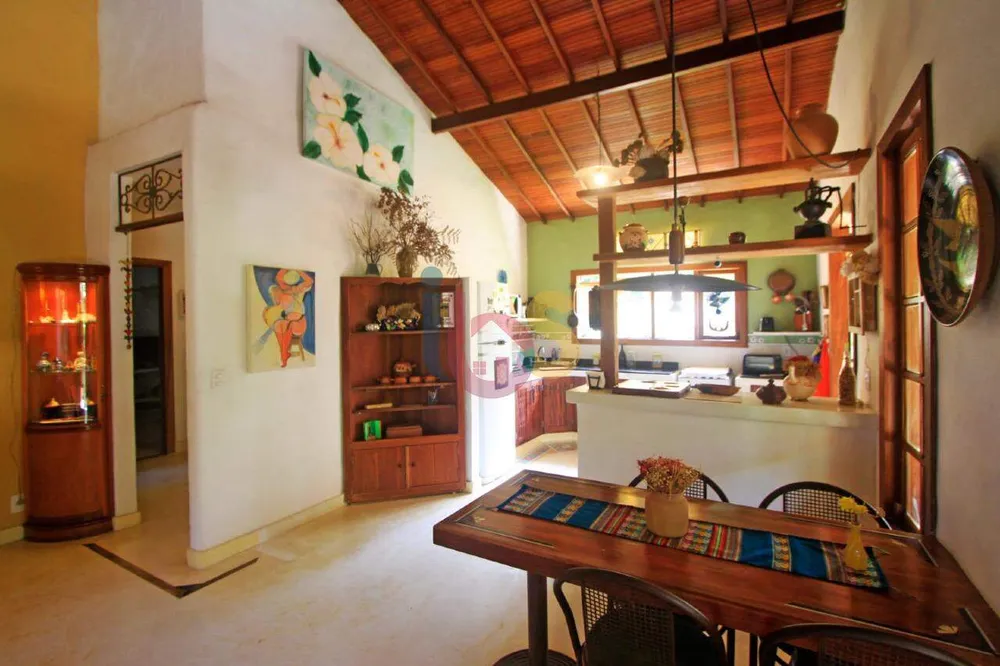 Casa, 5 quartos, 337 m² - Foto 4