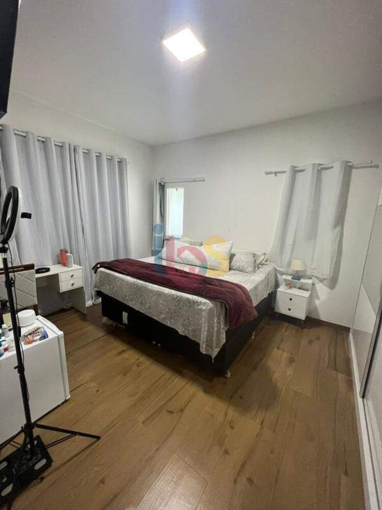 Casa, 3 quartos, 326 m² - Foto 2