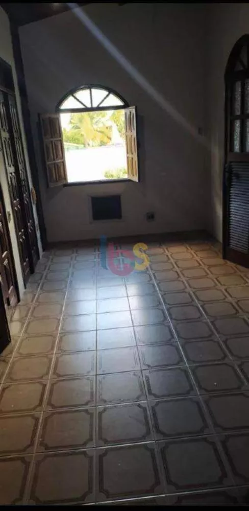 Casa à venda com 13 quartos, 650m² - Foto 4