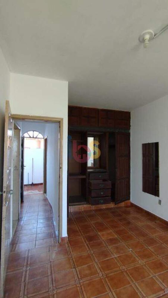 Casa para alugar com 2 quartos, 100m² - Foto 12