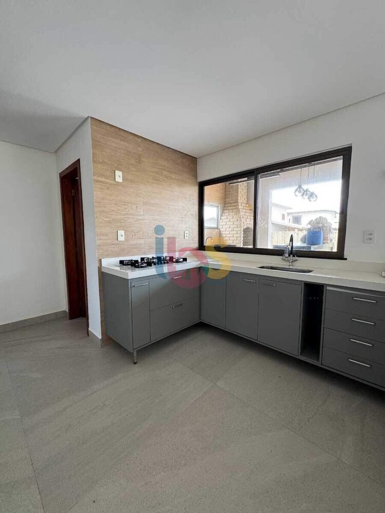 Casa, 3 quartos, 320 m² - Foto 14