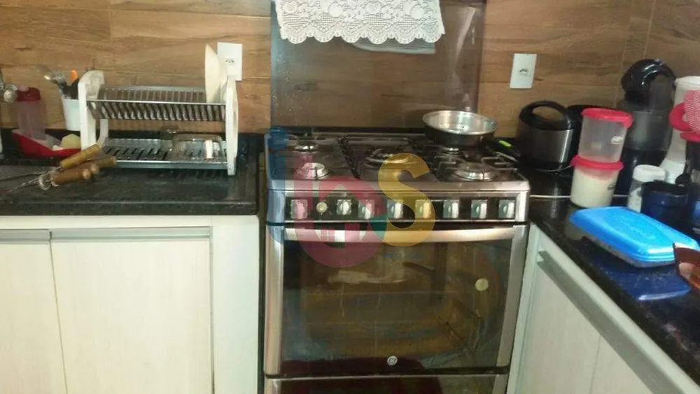 Casa, 5 quartos, 230 m² - Foto 2